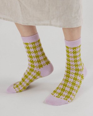 Baggu Crew Socks Pink Pistachio Pixel Gingham | 945LVBPMR