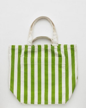 Baggu Giant Pocket Tote Bags Green Awning Stripe | 574CHIEXB