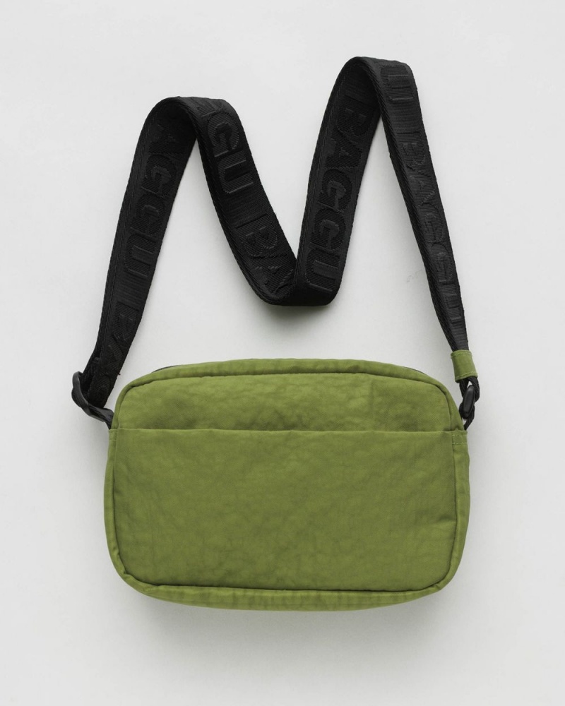 Baggu Camera Crossbody Bags Avocado | 234GWIBAR