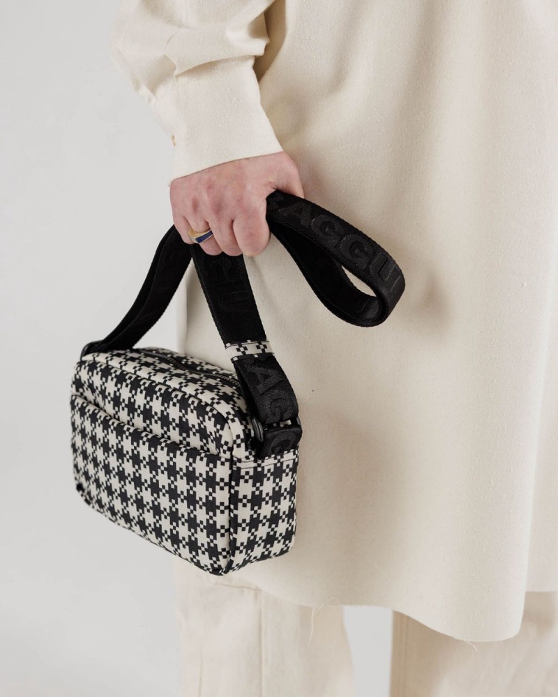 Baggu Camera Crossbody Bags Black & White Pixel Gingham | 785ESMUAJ