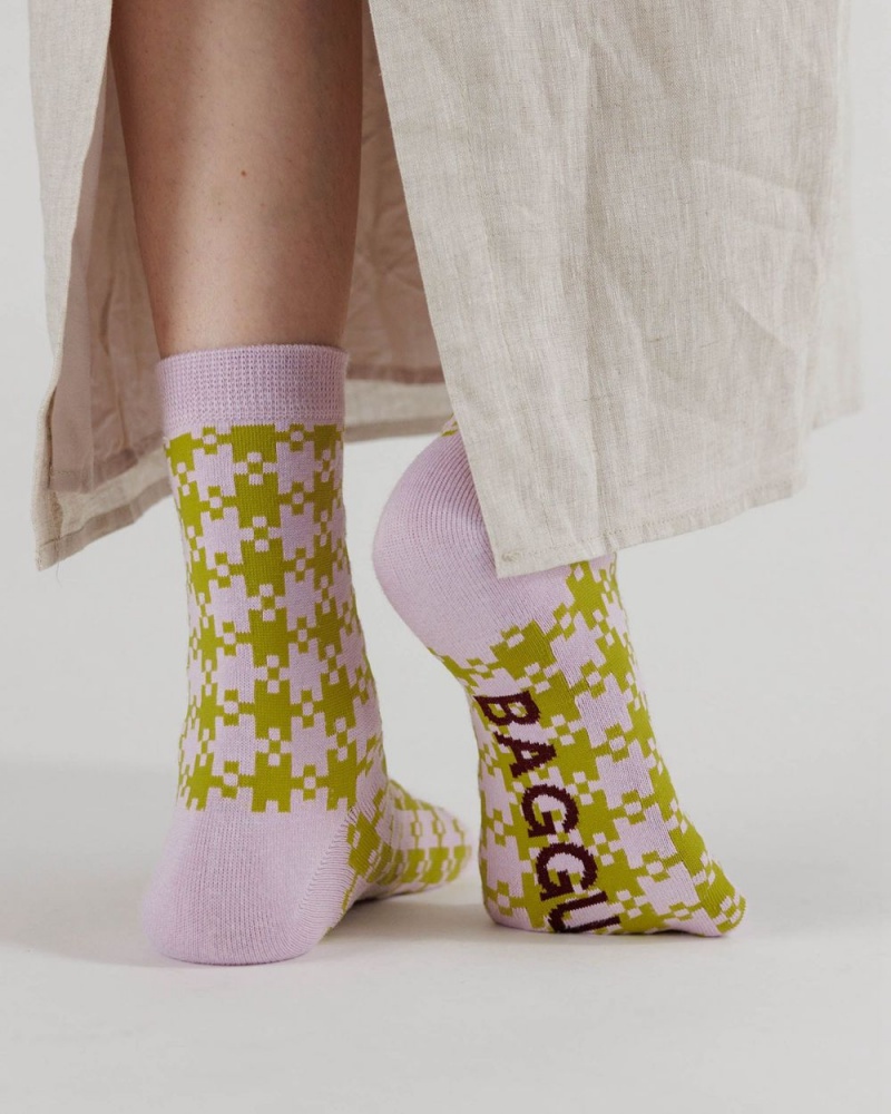 Baggu Crew Socks Pink Pistachio Pixel Gingham | 945LVBPMR