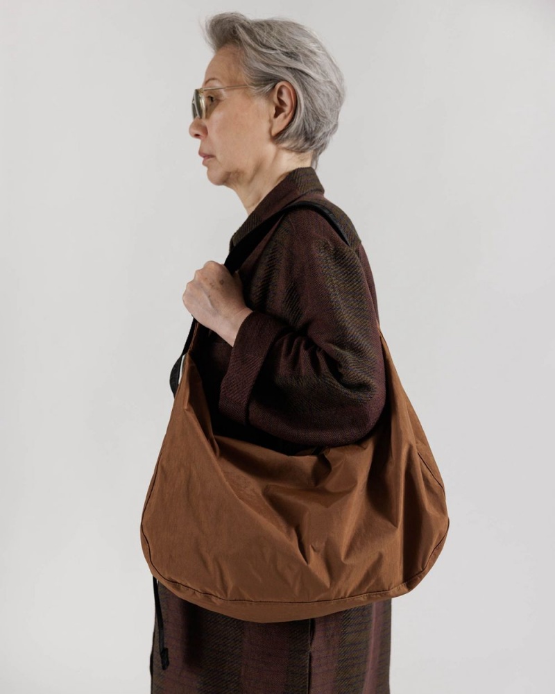 Baggu Large Nylon Crescent Crossbody Bags Brown | 870OYJNUE