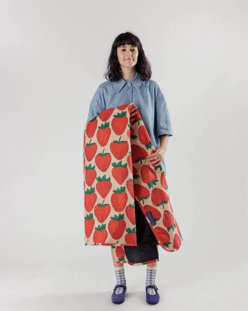 Baggu Puffy Picnic Blanket Strawberry | 618EWBHKL